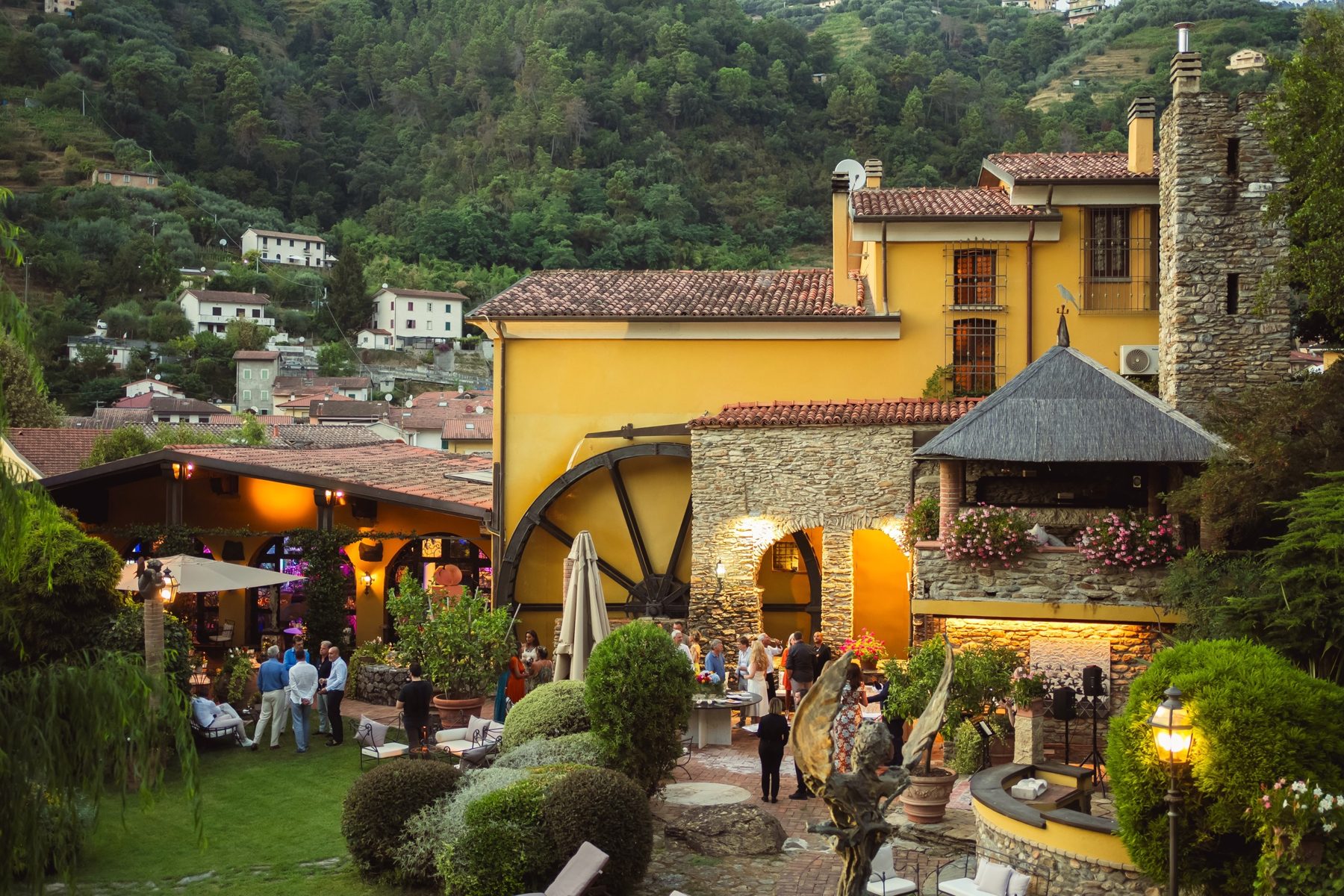Guests arriving for the Children Without Frontiers art auction in Italy, summer 2024